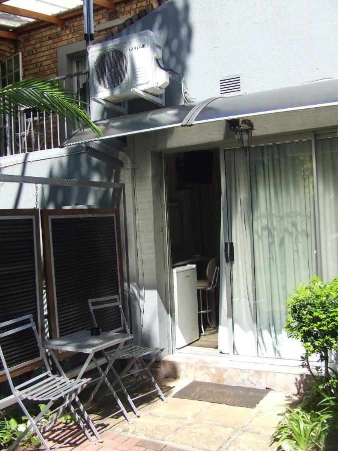 Kruger'S Guest House 화이트 리버 외부 사진