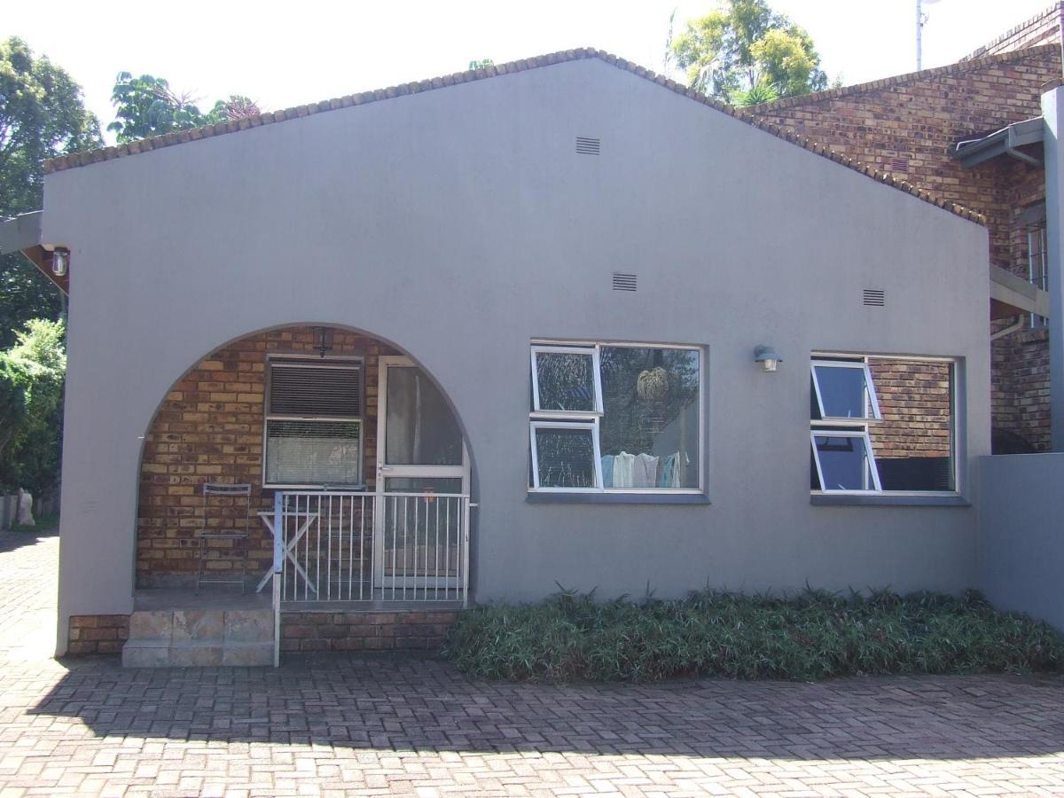 Kruger'S Guest House 화이트 리버 외부 사진