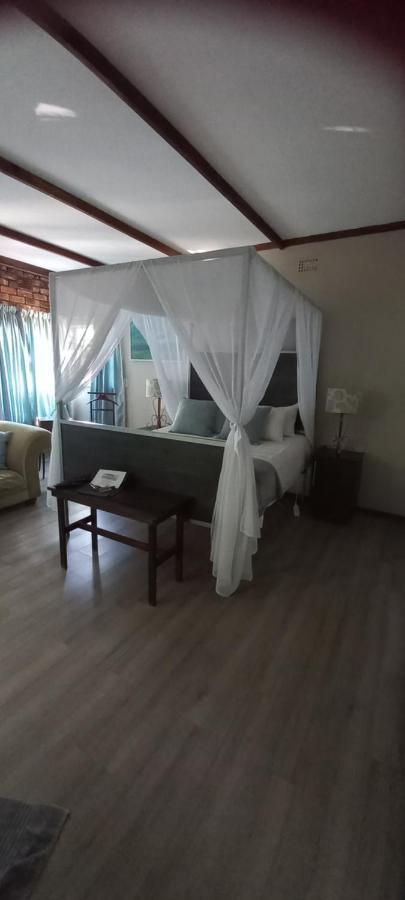 Kruger'S Guest House 화이트 리버 외부 사진